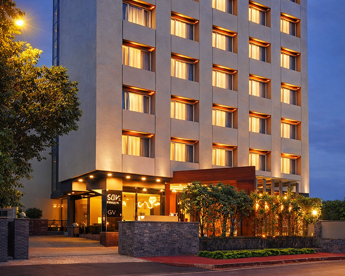 What It's Actually Like to Stay Near Chakala Metro Station